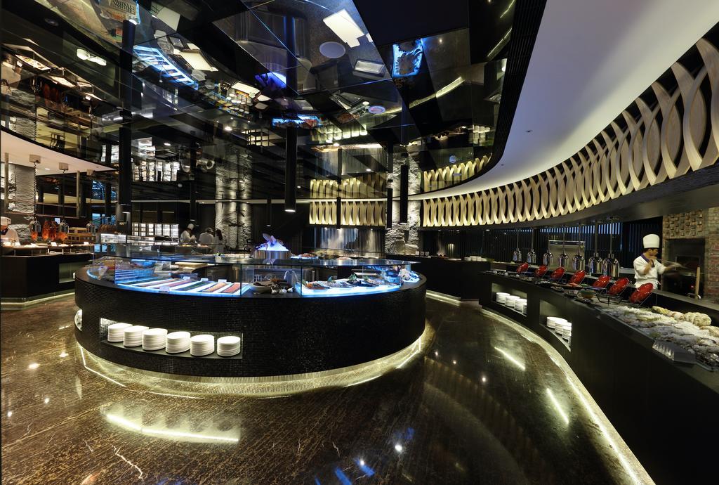 Queena Plaza Hotel Tainan Exterior photo