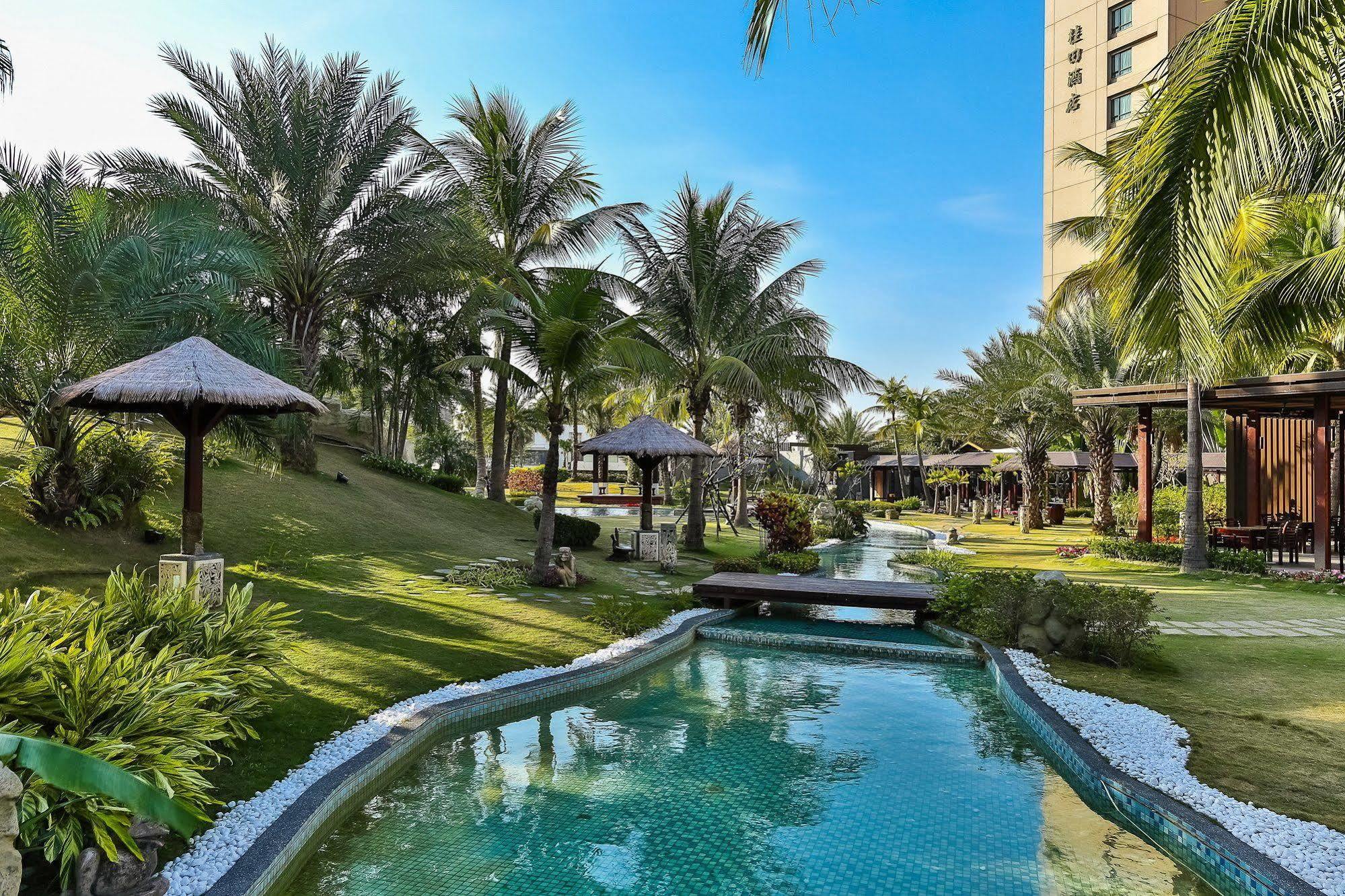 Queena Plaza Hotel Tainan Exterior photo
