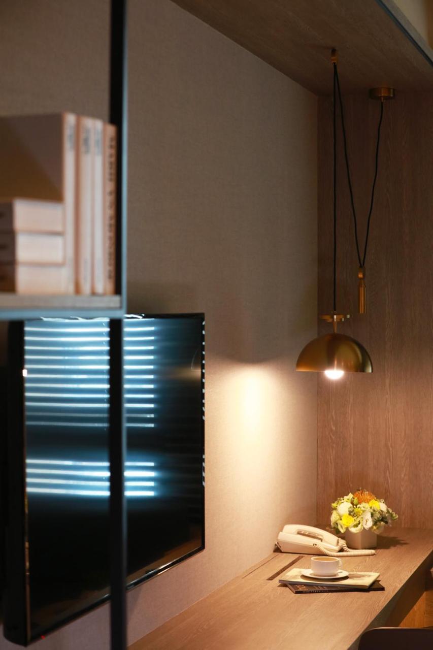 Queena Plaza Hotel Tainan Exterior photo