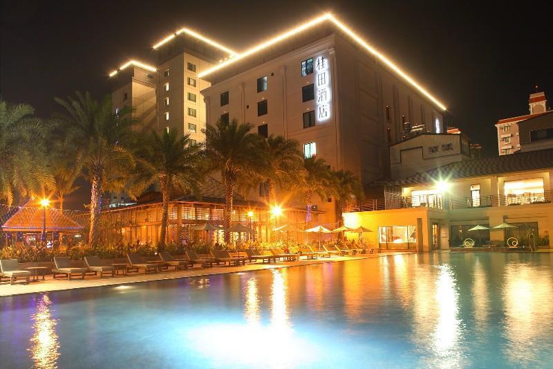 Queena Plaza Hotel Tainan Exterior photo